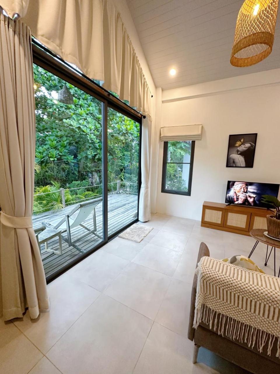 Crystal 7 Villa Haad Tian Екстериор снимка